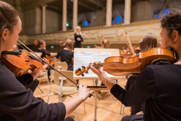 Violas in concert